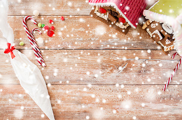 Image showing closeup of beautiful gingerbread houses at home