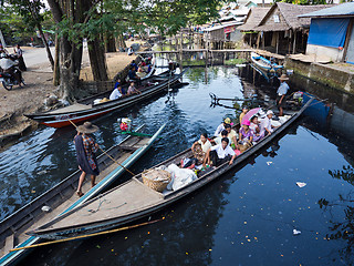 Image showing Local ferry in Maubin, Myanmar