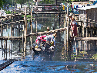 Image showing Local ferry in Maubin, Myanmar