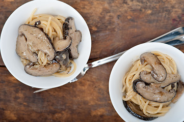 Image showing Italian spaghetti pasta and mushrooms