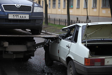 Image showing accident with a car tow truck