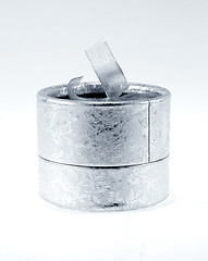 Image showing Silver velvet box 