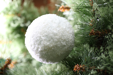 Image showing White ball 