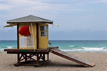 Image showing Lifeguard hut on Hollywood Beach in Florida