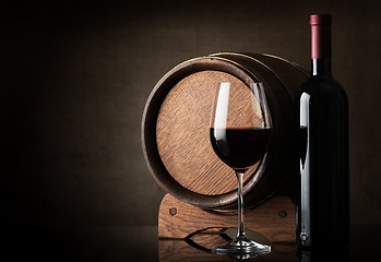 Image showing Wine near barrel