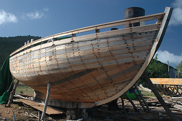 Image showing a hand a hand made boat