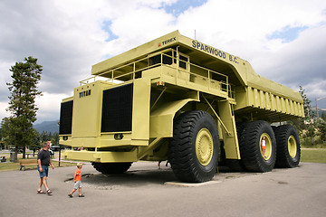 Image showing Titan truck