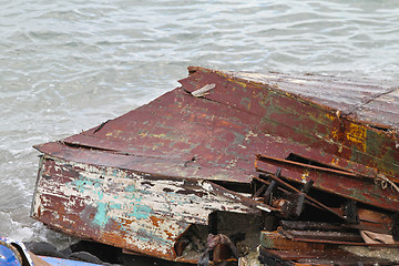 Image showing Boat wreck