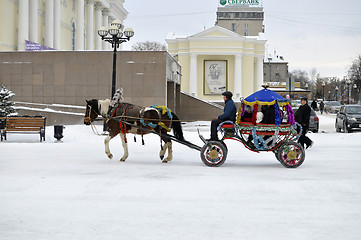 Image showing Festive New Year's drivings in the carriage.