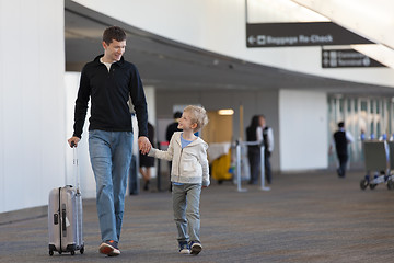 Image showing family at the airport