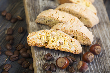 Image showing Biscotti and coffee beans.