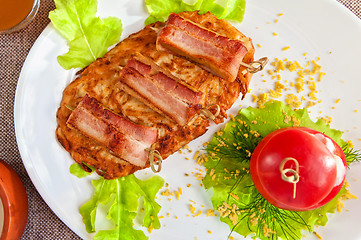 Image showing veal meat with bacon