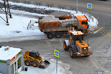 Image showing Cleaning of snow by means of special equipment.