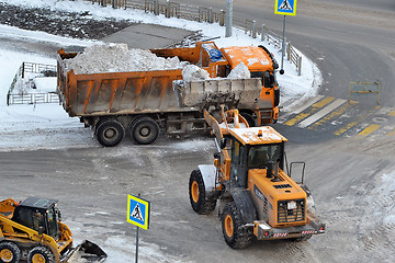 Image showing Cleaning of snow by means of special equipment.