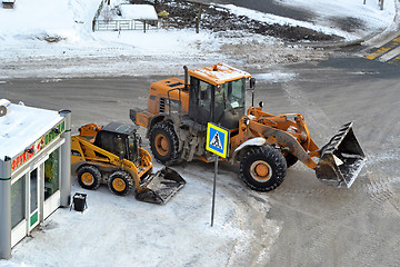 Image showing Cleaning of snow by means of special equipment.