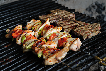 Image showing chicken meat skewers with peppers