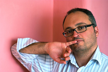 Image showing Serious bearded caucasian man wearing eyeglasses 