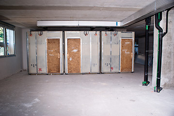 Image showing Industrial facility with grey wall floor and ceiling