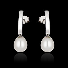 Image showing Earrings with pearl 