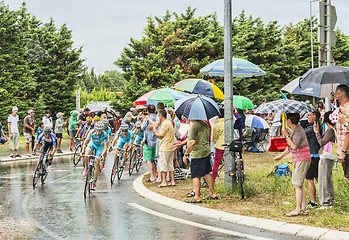 Image showing The Peloton in a Rainy Day