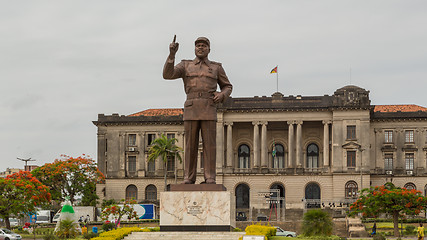 Image showing Statue of Samora Moisés Machel at Independence  Square