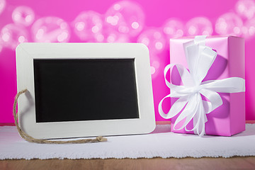 Image showing slate blackboard gift pink