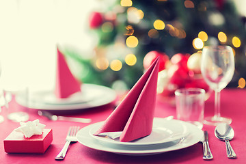 Image showing room with christmas tree and decorated table