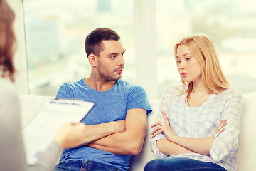 Image showing young couple with a problem at psychologist office