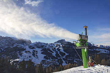 Image showing Makes artifical snow with snow gun