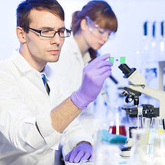 Image showing Health care professionals in lab.