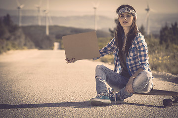 Image showing Hitchhiking girl 