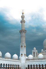 Image showing white history heritage islamic monument mosque in abu dhabi