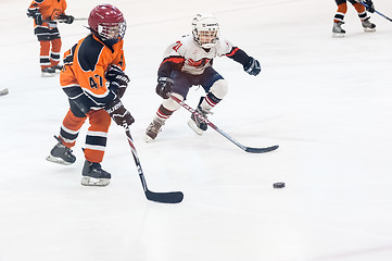 Image showing Game between children ice-hockey teams