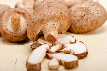 Image showing shiitake mushrooms