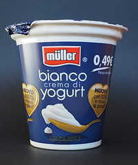 Image showing Mueller Yoghurt