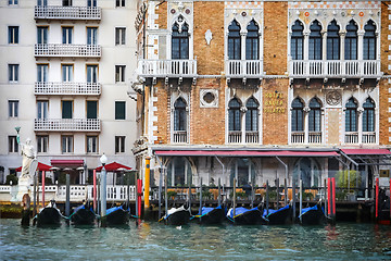 Image showing Gondolas in front of Hotel Bauer Palazzo