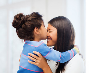 Image showing hugging mother and daughter