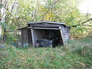 Image showing old garage