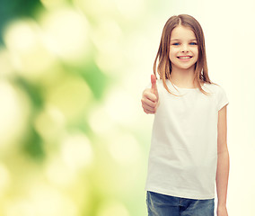 Image showing girl in blank white t-shirt showing thumbs up