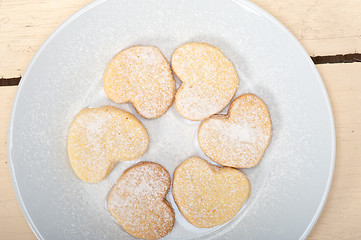 Image showing heart shaped shortbread valentine cookies