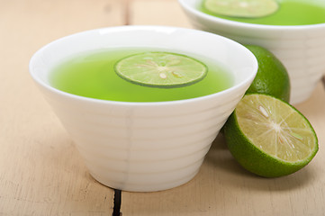 Image showing green lime lemonade 