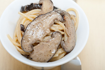 Image showing Italian spaghetti pasta and mushrooms