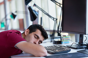 Image showing business man at the office