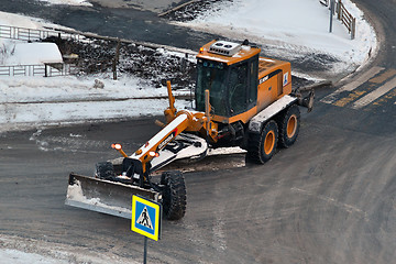 Image showing Cleaning of snow by means of special equipment.