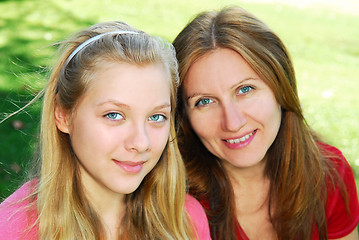 Image showing Mother and daughter