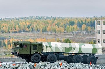 Image showing MZKT-7930 truck with awning