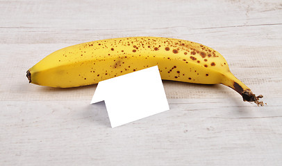 Image showing Banana and card