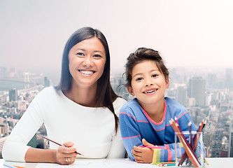 Image showing mother and daughter drawing