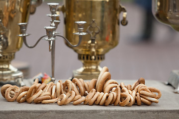 Image showing Samovar and bagels