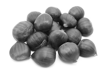 Image showing Sweet chestnuts in shells